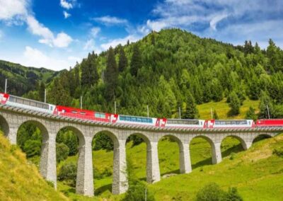 Il Trenino Rosso del Bernina e St. Moritz25 Maggio, 2024